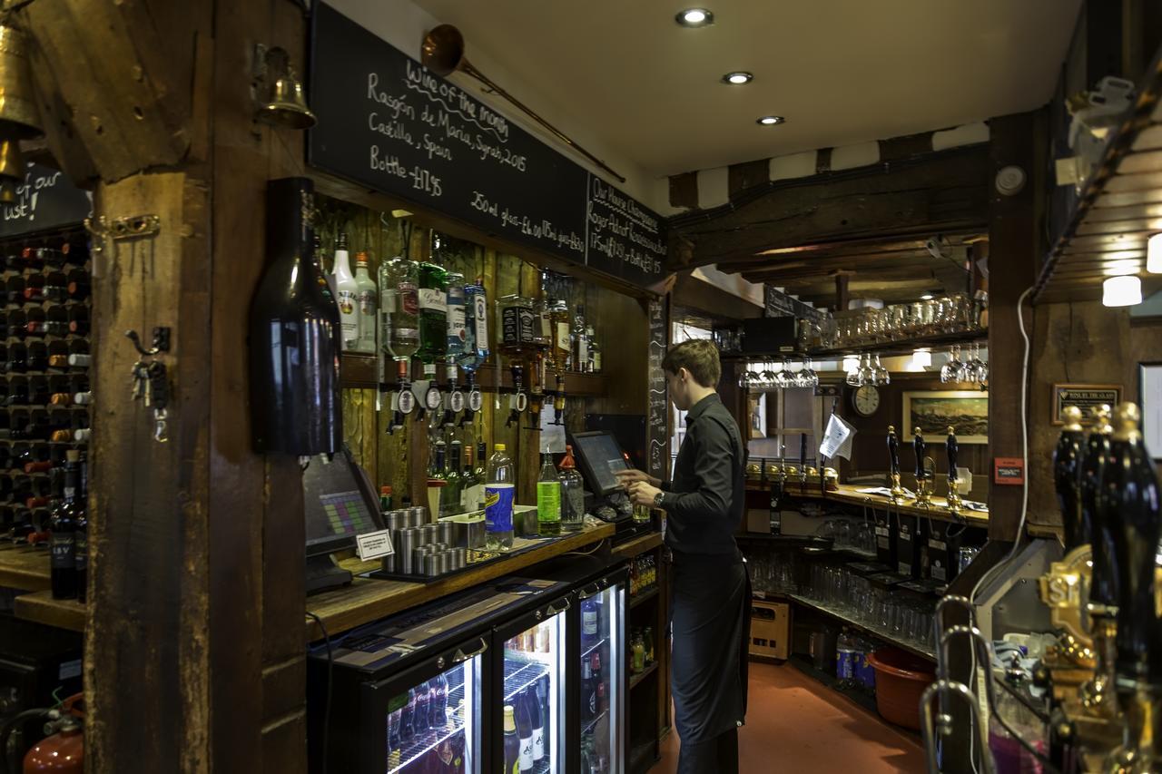 The Bell Inn Hotel Horndon-on-the-Hill Exterior foto